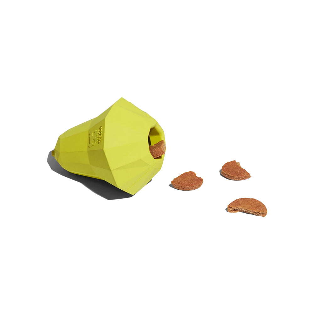 Zee.Dog Super Pear Dog Toy